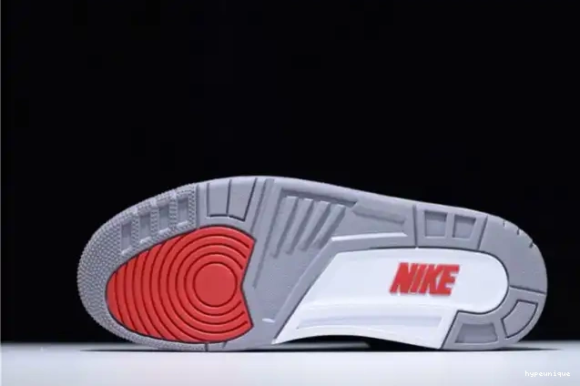 HYPE Air 3 Black 854262-001 Cement Jordan 0525